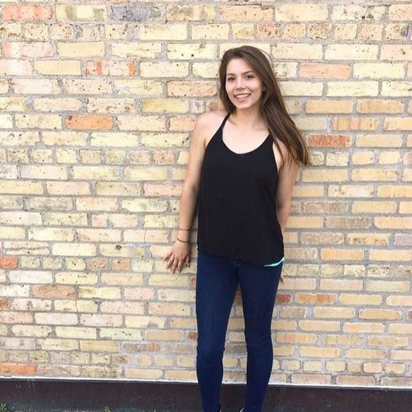 Meet your Posher, Ashley - Picture 1 of 1